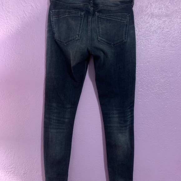 Express Jeans with Pearl Accents - Picture 4 of 6